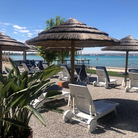 Le Petit Du Lac Sirmione Exterior photo